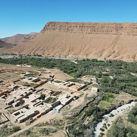 Gite D'Etape Ziz Oasis Achbarou Kültér fotó
